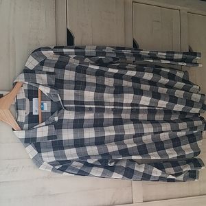 Columbia shirt, size XL